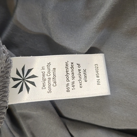 Athleta Gray Shorts F3 - Picture 5 of 6